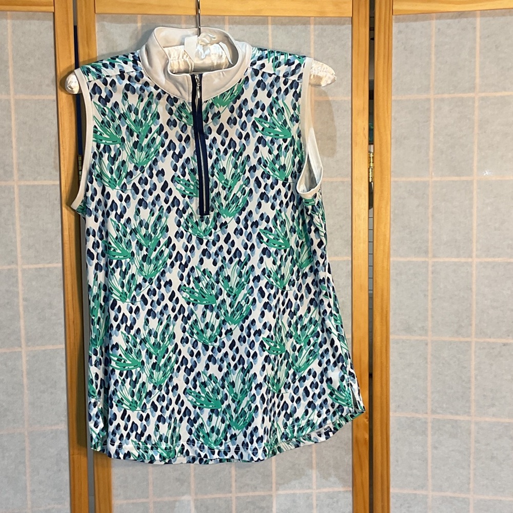 Pebble Beach Sleeveless Top with Green and Blue Leaf Pattern